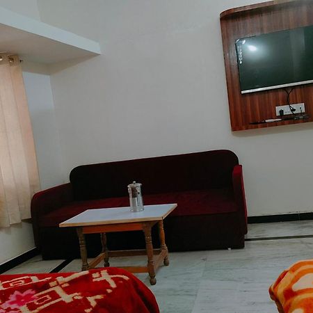 Laxmanji Villas Abu Zewnętrze zdjęcie